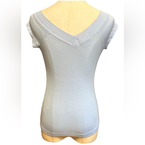 Urban Outfitters BDG Shannen V-Neck Top Light Blue - Picture 8 of 9